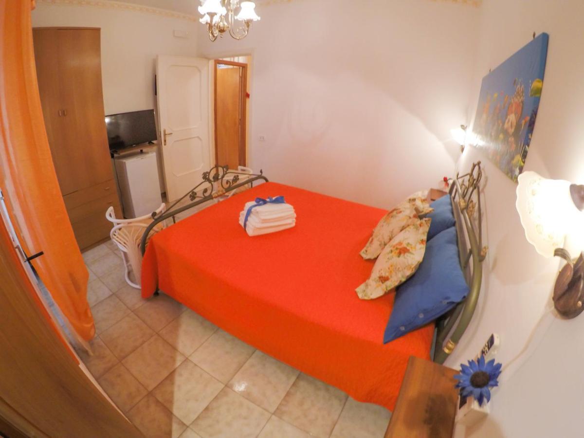 B&B La Strea Порто-Чезарео Экстерьер фото